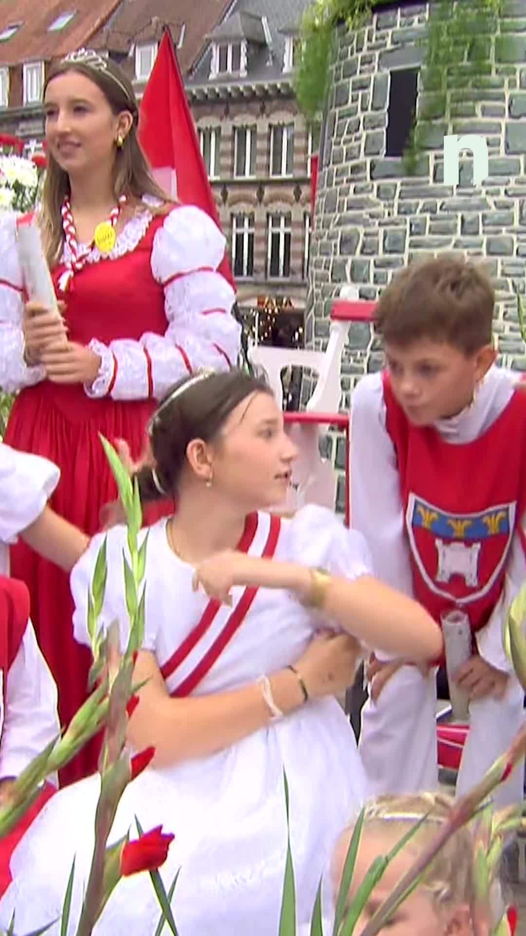 🥁 Les rues de Tournai résonnent au rythme des cortèges