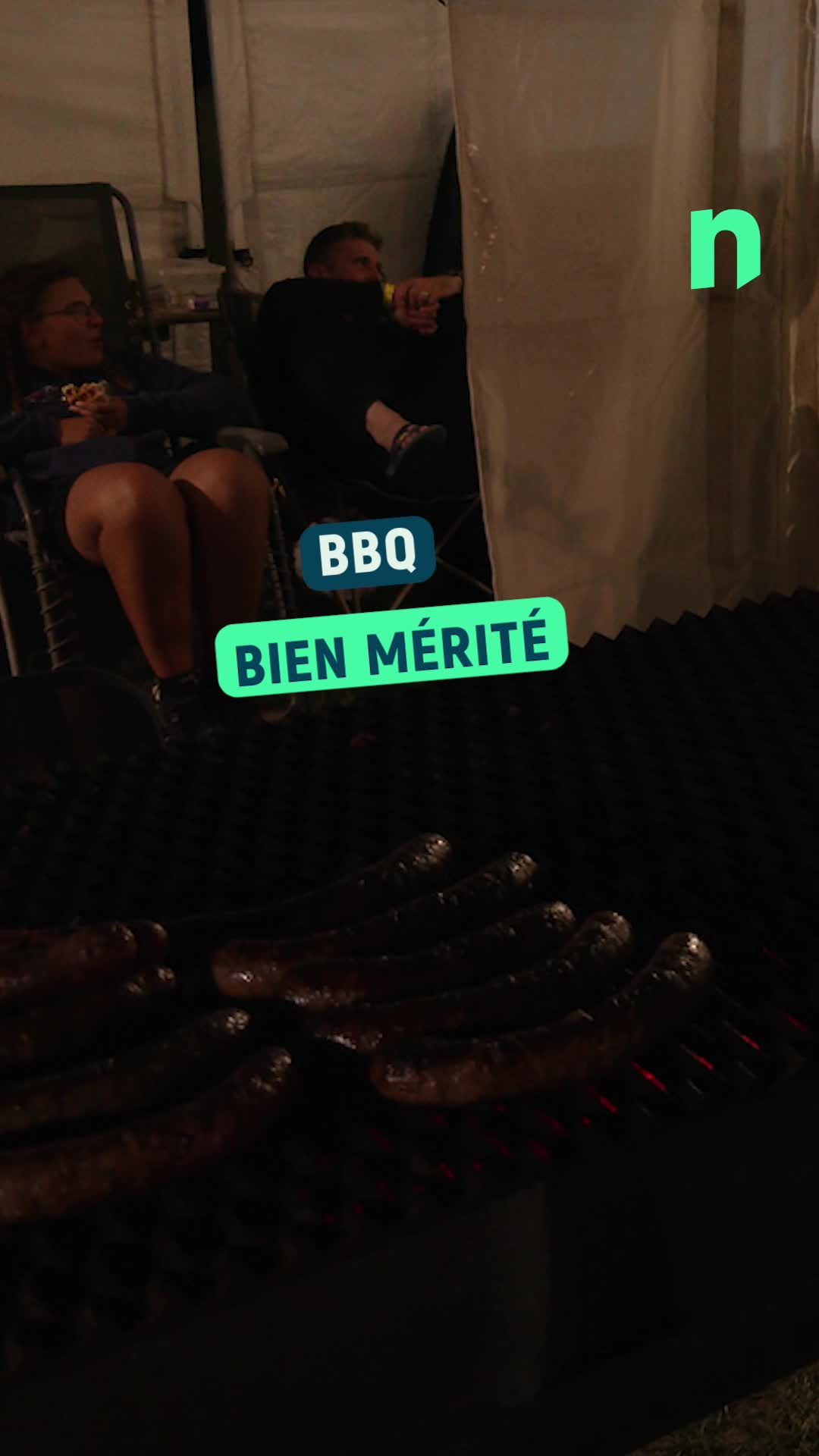 🏃C’était la 50e édition pour les 24h à pied d’Ath. Plus de 100 équipes ont pris part à cette course pas comme les autres.   🌑Et lorsque la nuit tombe\u002c la compétition laisse place à une ambiance toute particulière.