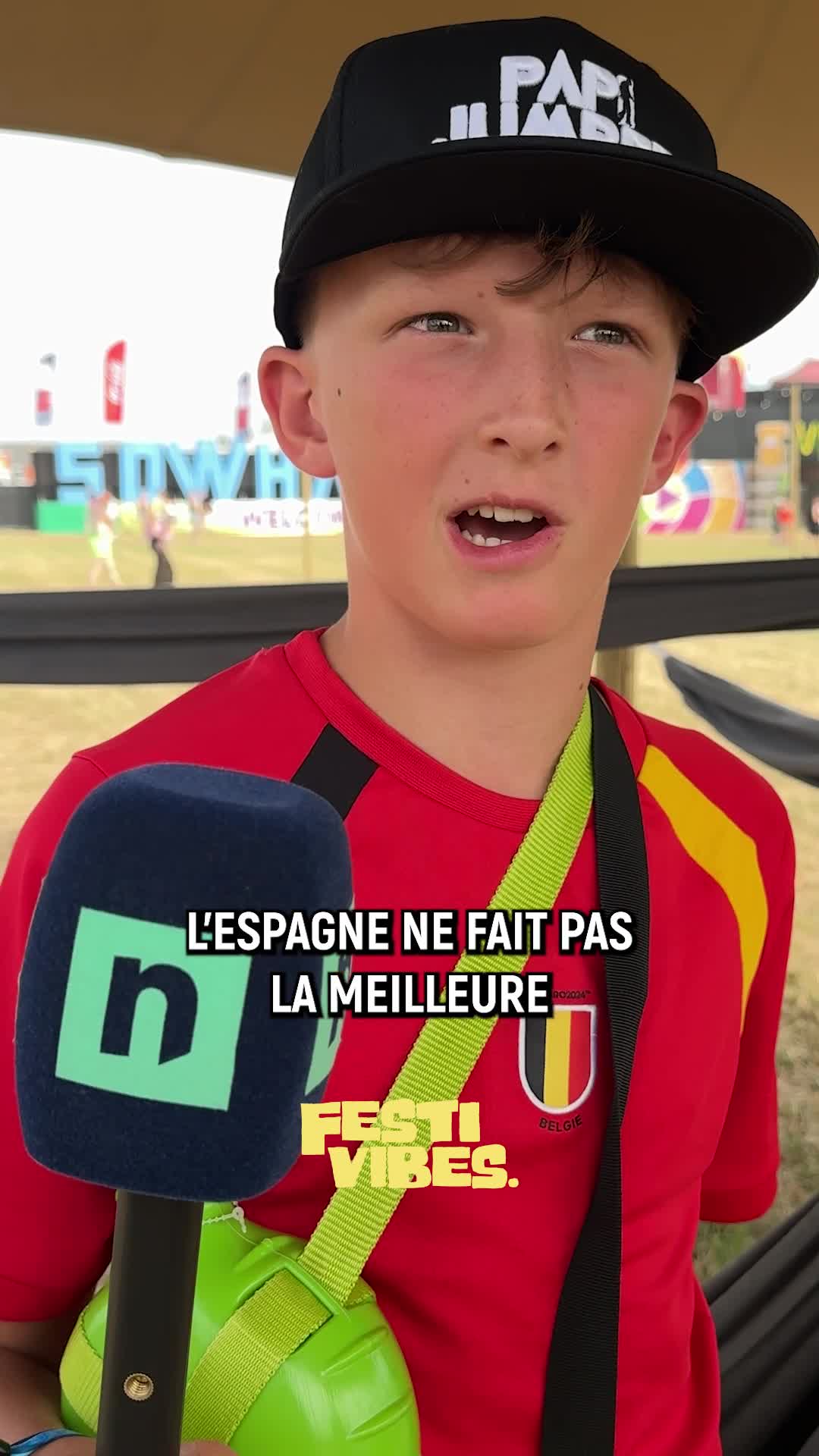 Les supporters belges sont nombreux au So W\u0027Happy Festival. Quelques minutes avant le match\u002c on leur a demandé un petit prono 🇧🇪