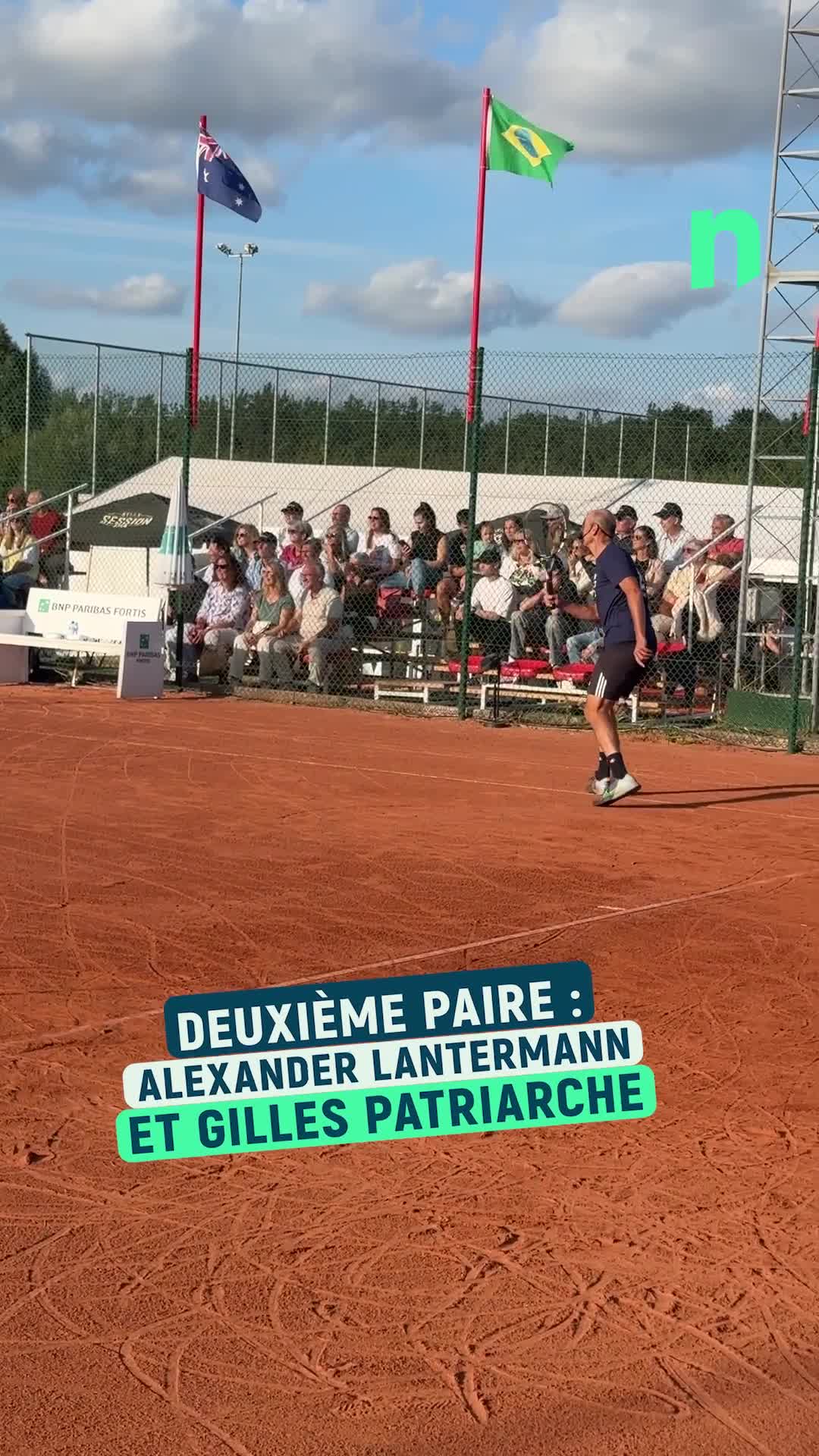 Ce jeudi\u002c le Belgian Open a proposé un match d\u0027exhibition entre valides et non-valides. Martin Charlier\u002c alias Kiki l\u0027Innocent\u002c s\u0027est prêté au jeu... 🎾
