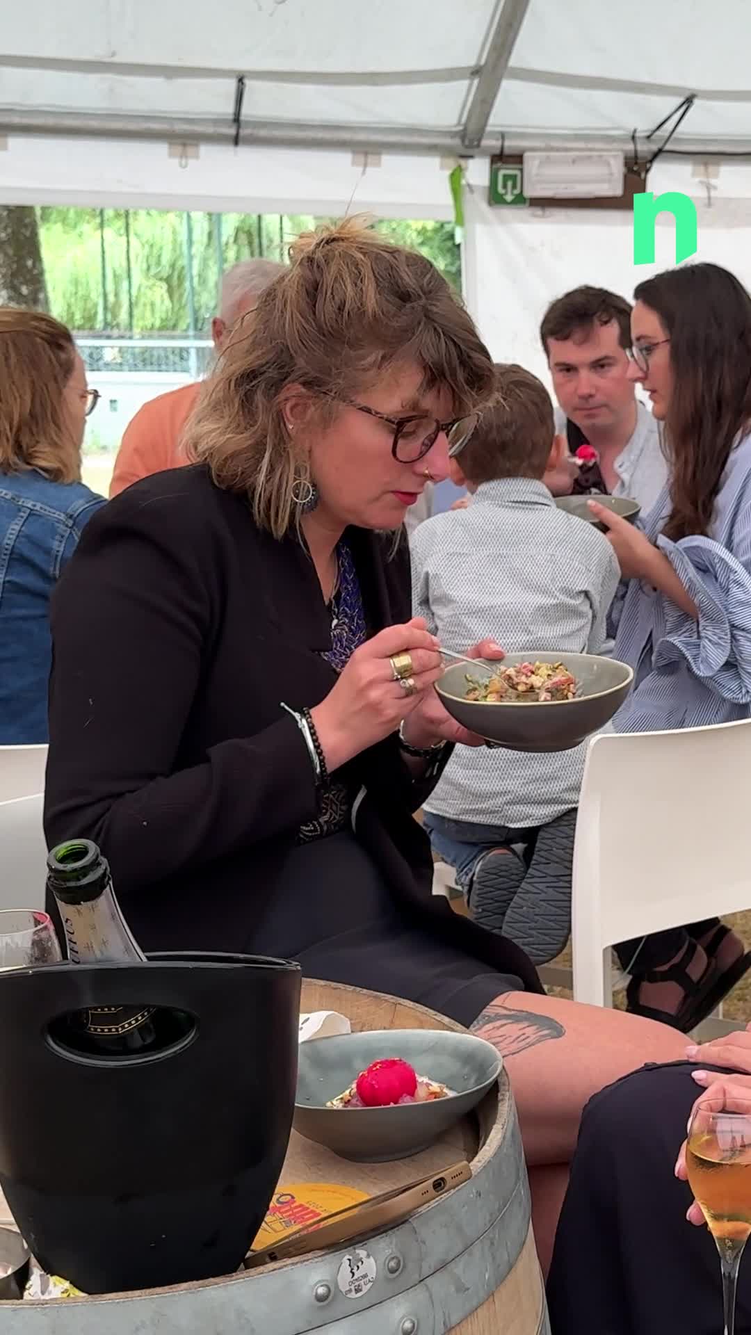 À Péruwelz\u002c la Sainte-Anne se réinvente : cette année\u002c la fête populaire accueille un repas gastronomique en six services préparé par trois chefs 👨‍🍳🔪