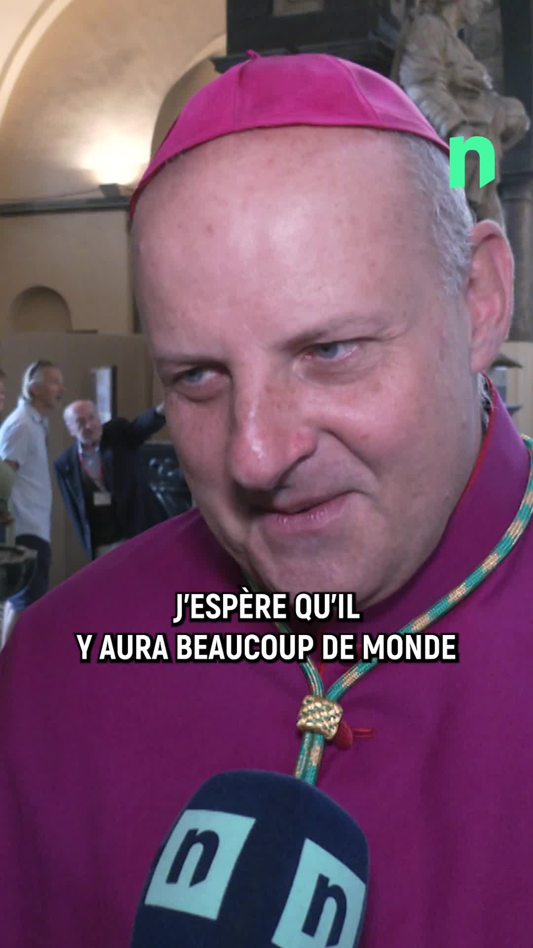 Une première Grande Procession pour Mgr Rossignol\u002c entre foi et fête