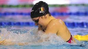 Fanny Lecluyse au pied du podium