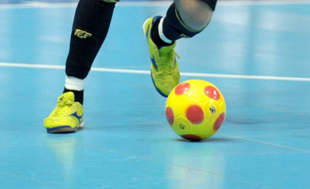Mouscron Estaimpuis dans le creux, la Squadra sur son nuage