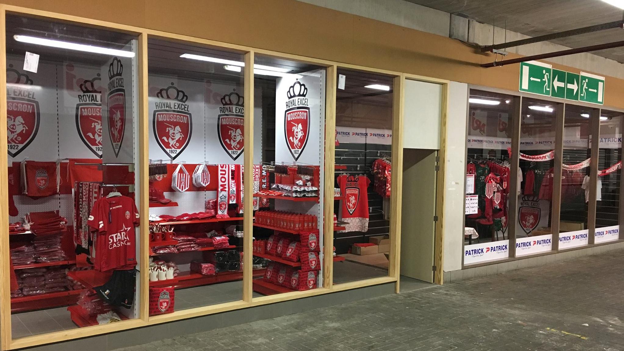 Fanshop flambant neuf pour l’Excel