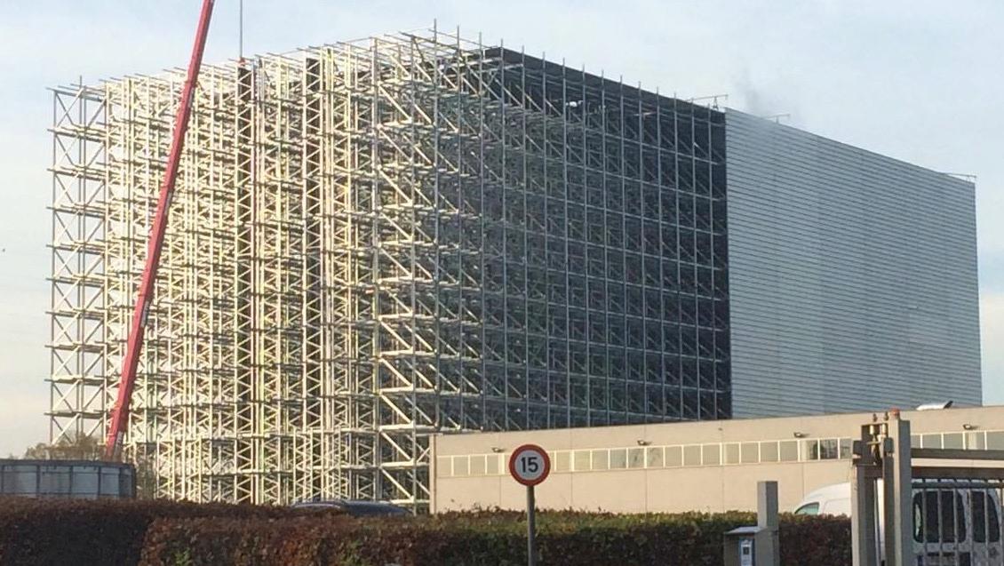 Quel est ce gros bâtiment qui est sorti de terre à Mouscron ?