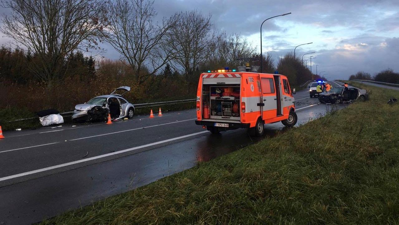 Accident frontal sur la N56: deux blessés graves