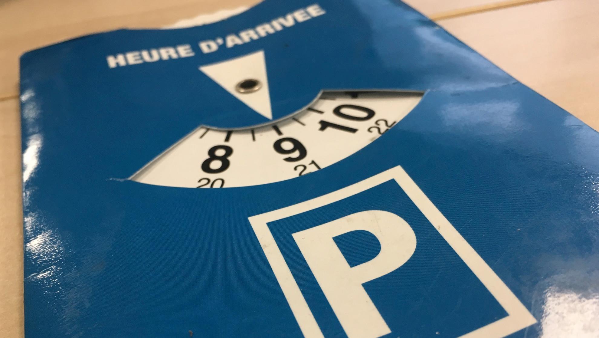 Stationnement gratuit durant les fêtes à Leuze