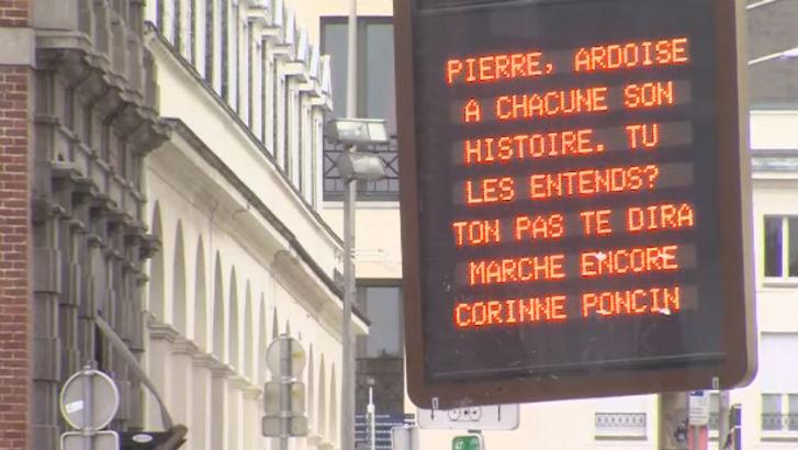 Votre poème sur les panneaux électroniques à Tournai