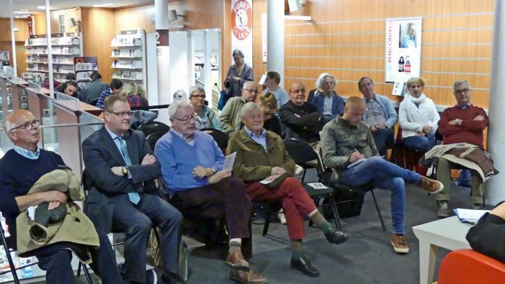 La Rubanerie cominoise présente ses activités au Furet du Nord de Lille