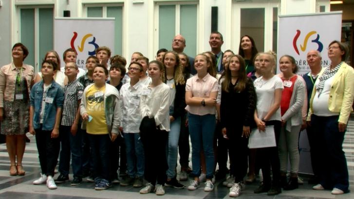 L'école St-Jean-Baptiste remporte un prix au Parlement des Enfants
