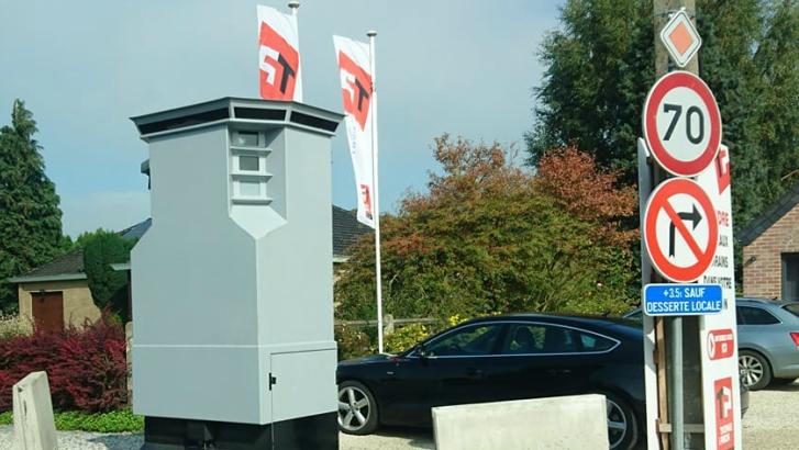 Le LIDAR installé à la chaussée de Mons