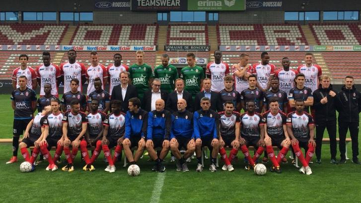 Les joueurs de l'Excel ont posé pour la photo officielle