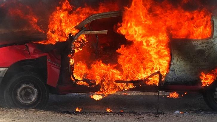 4 véhicules incendiés rue de l'Epinette