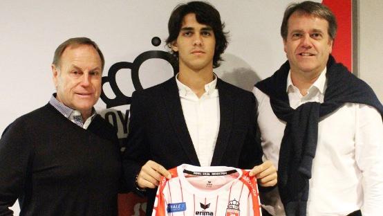 Sadiku (18 ans) rejoint l'Excel Mouscron