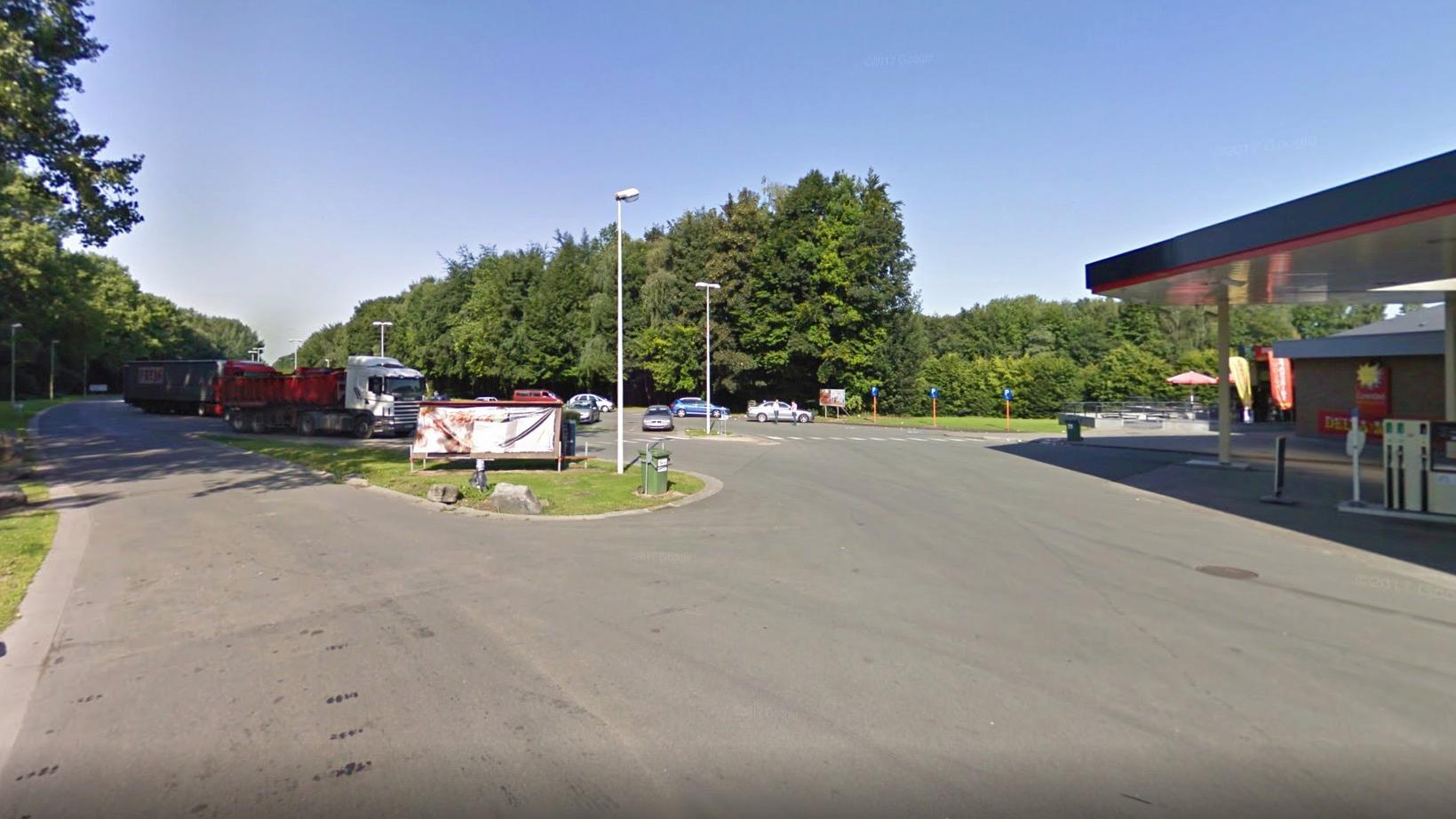 11 migrants retrouvés dans un camion frigo sur l'aire d'autoroute de Froyennes