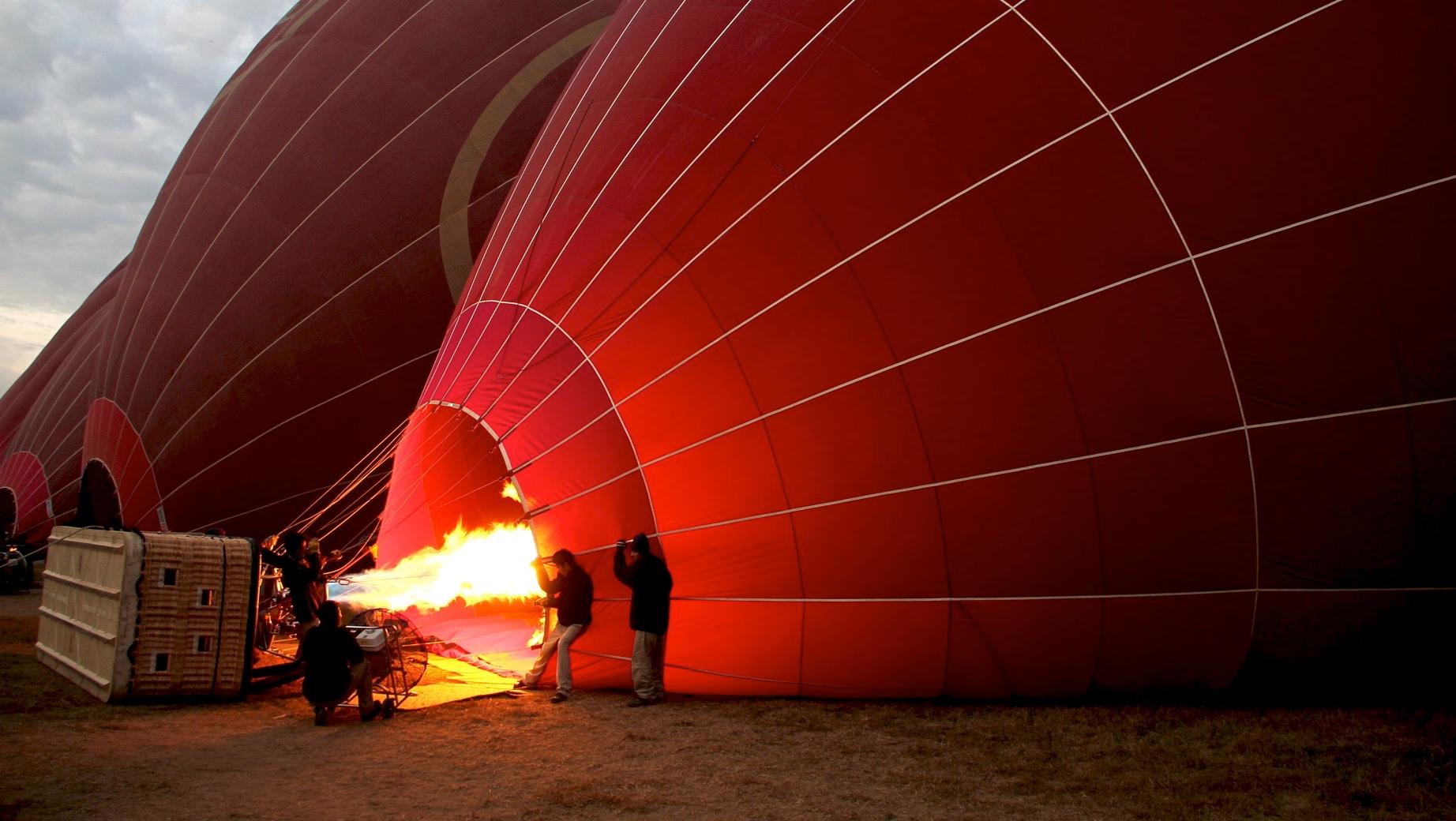 Ducasse d'Ath: l'envol des montgolfières annulé