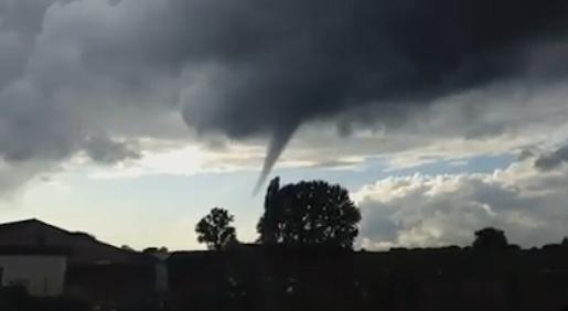 Apparition d’une tornade