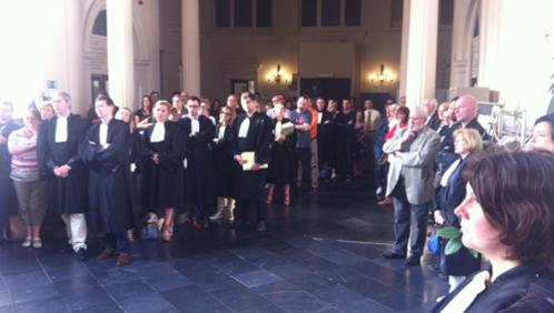 Action de protestation au palais de justice