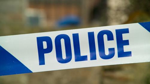 Un vol avec violence dans une habitation