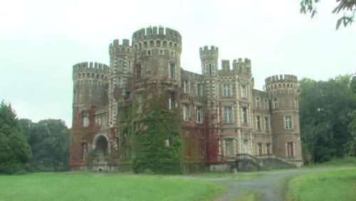 Nouvelle vente aux enchères du château 