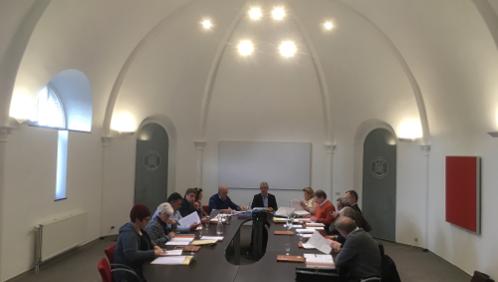Première réunion dans la nouvelle salle du conseil