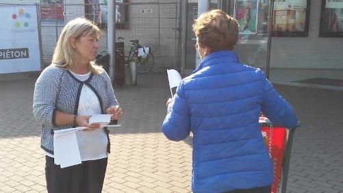 Un drapeau blanc pour réclamer la trêve