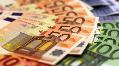 5 familles parmi les 500 plus riches du royaume