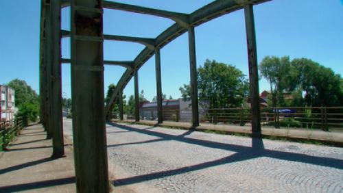 Pont rouillé mais pas dangereux