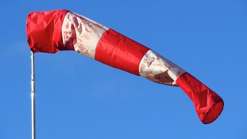 Vents violents en Wallonie picarde: composez le 1722 en cas de dégâts