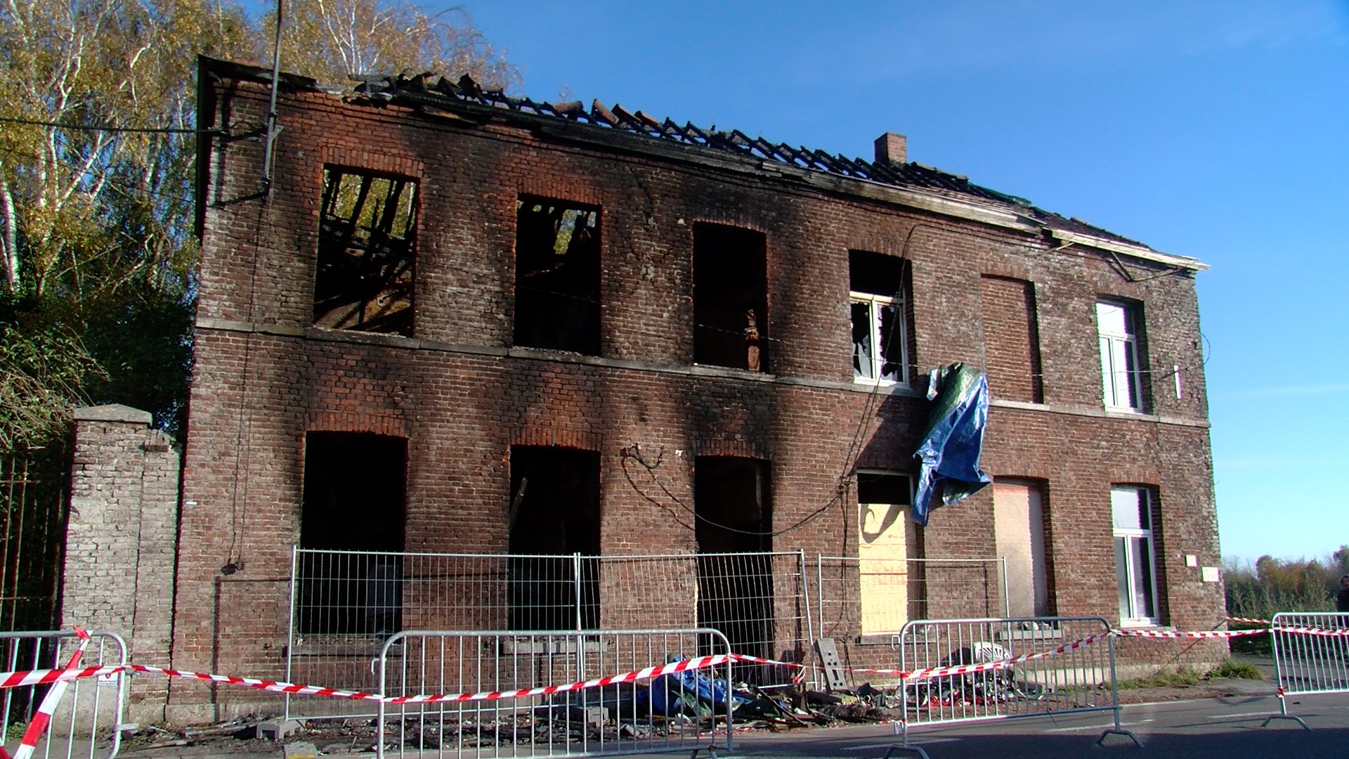 Incendie à Tournai : la chaussée de Saint-Amand rouverte à la circulation