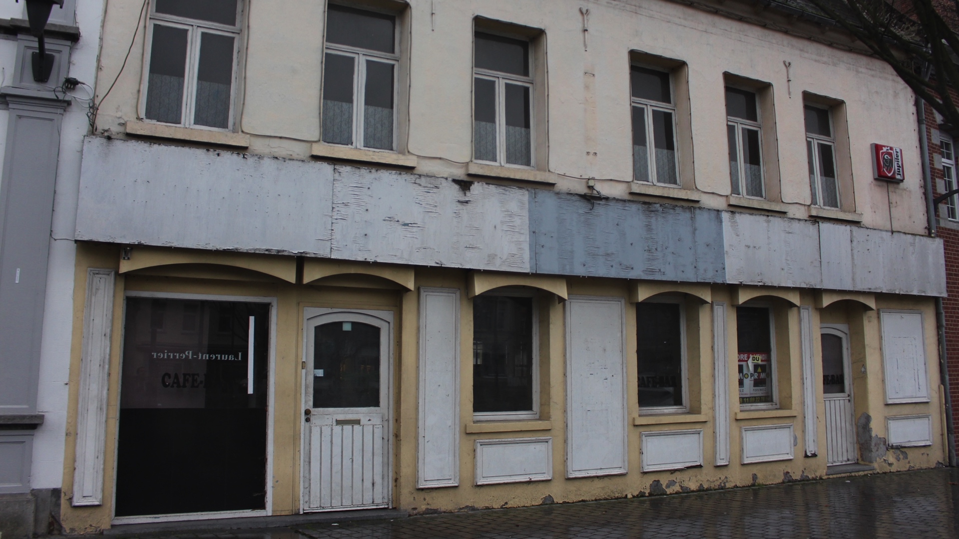 Un subside wallon de 621.000 euros pour la démolition et la reconstruction d'un immeuble de la Grande place de Péruwelz