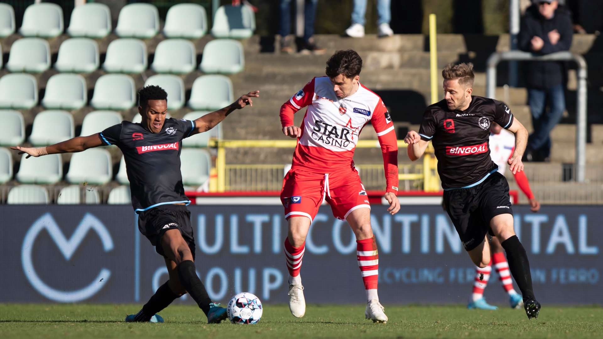 Lommel et l'Excel Mouscron se quittent dos à dos