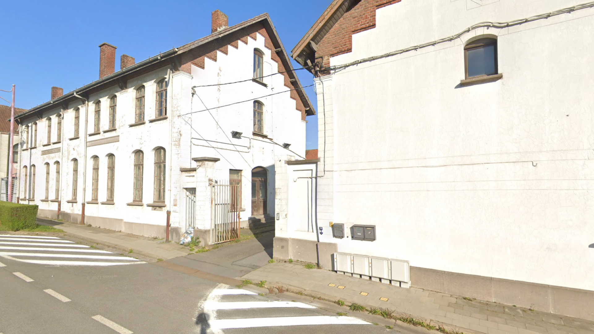 Ath : le centre de testing covid déménage à l'ancienne gendarmerie
