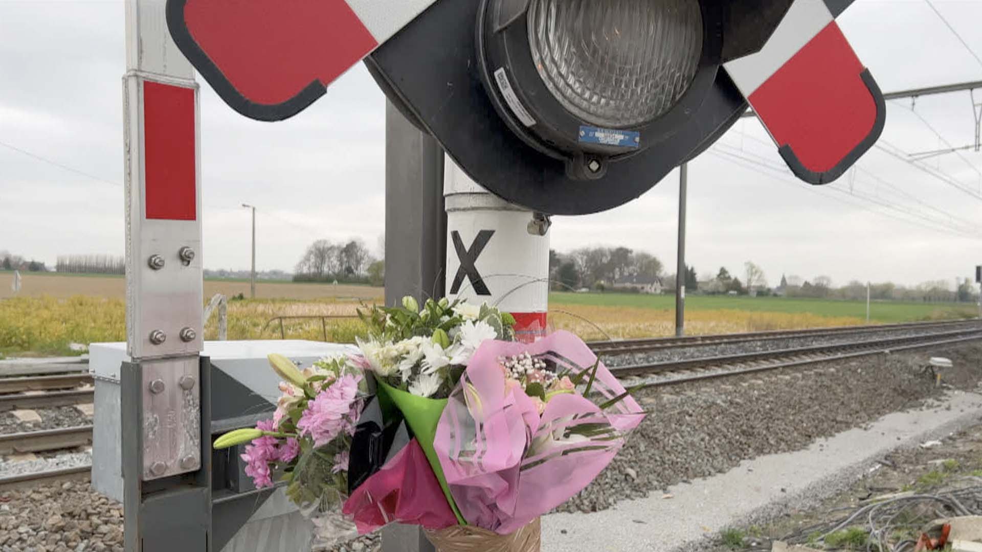 Une collision entre un train et une voiture fait un mort à Estaimpuis