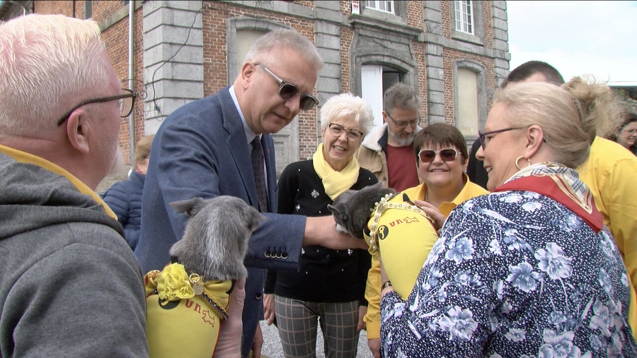 Le prince Laurent en visite au parc d'Enghien pour une journée sur le bien-être animal