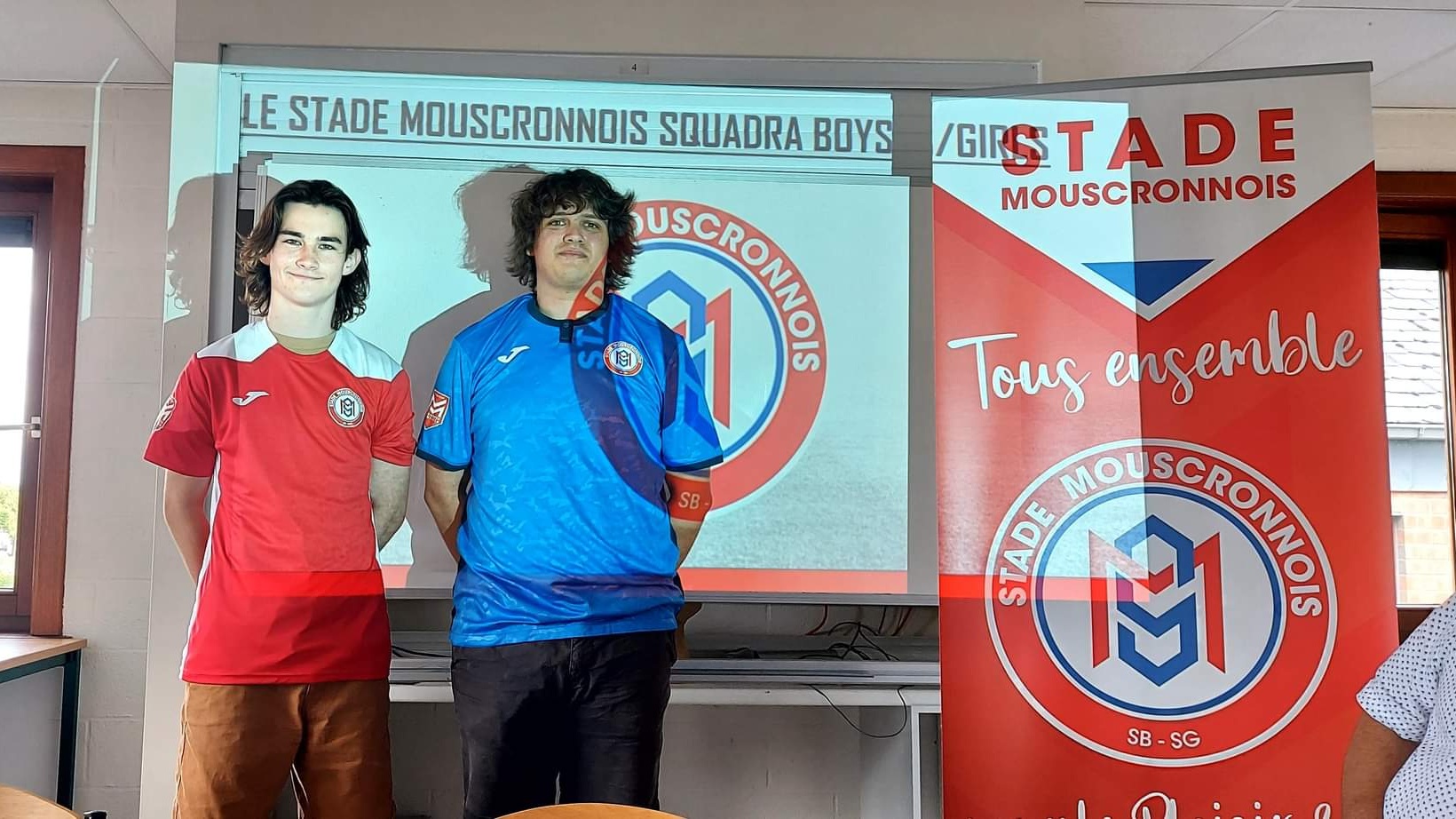 Le Futurosport, la Squadra Mouscron et le RFC Molenbaix unissent leurs forces et forment le Stade Mouscronnois