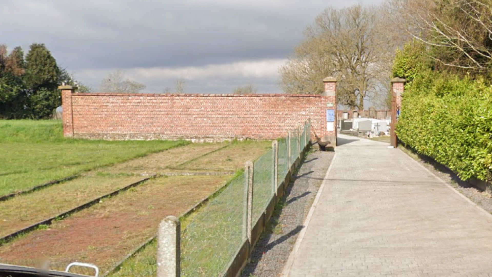Les urnes du columbarium du cimetière de Lamain transférées suite à des problèmes de stabilité