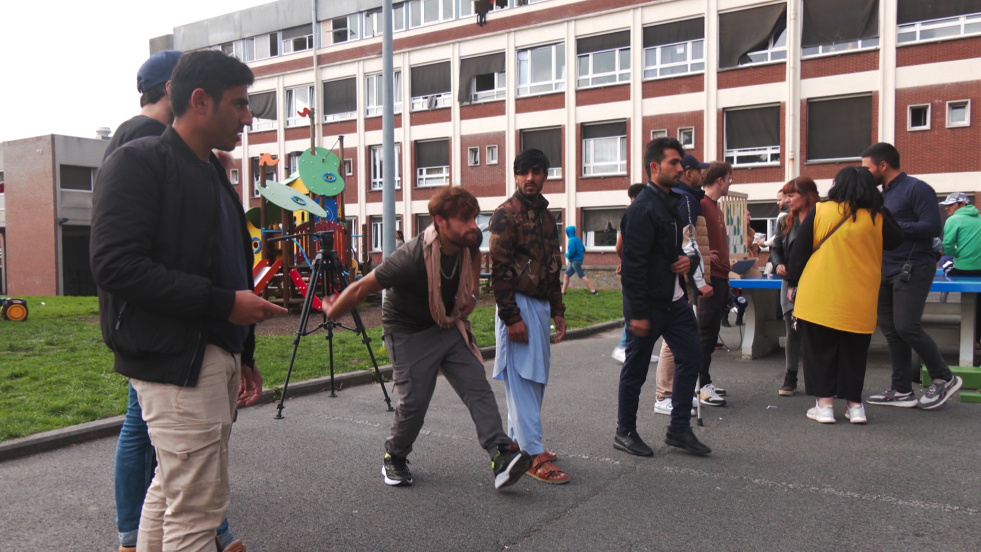 Mouscron : le centre Fedasil a ouvert ses portes aux riverains