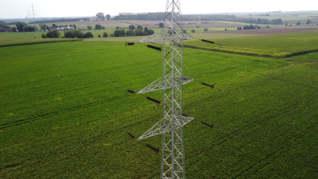 Remplacement de la ligne 150 kV entre Ruien et Chièvres : Elia va devoir faire valoir l’utilité publique