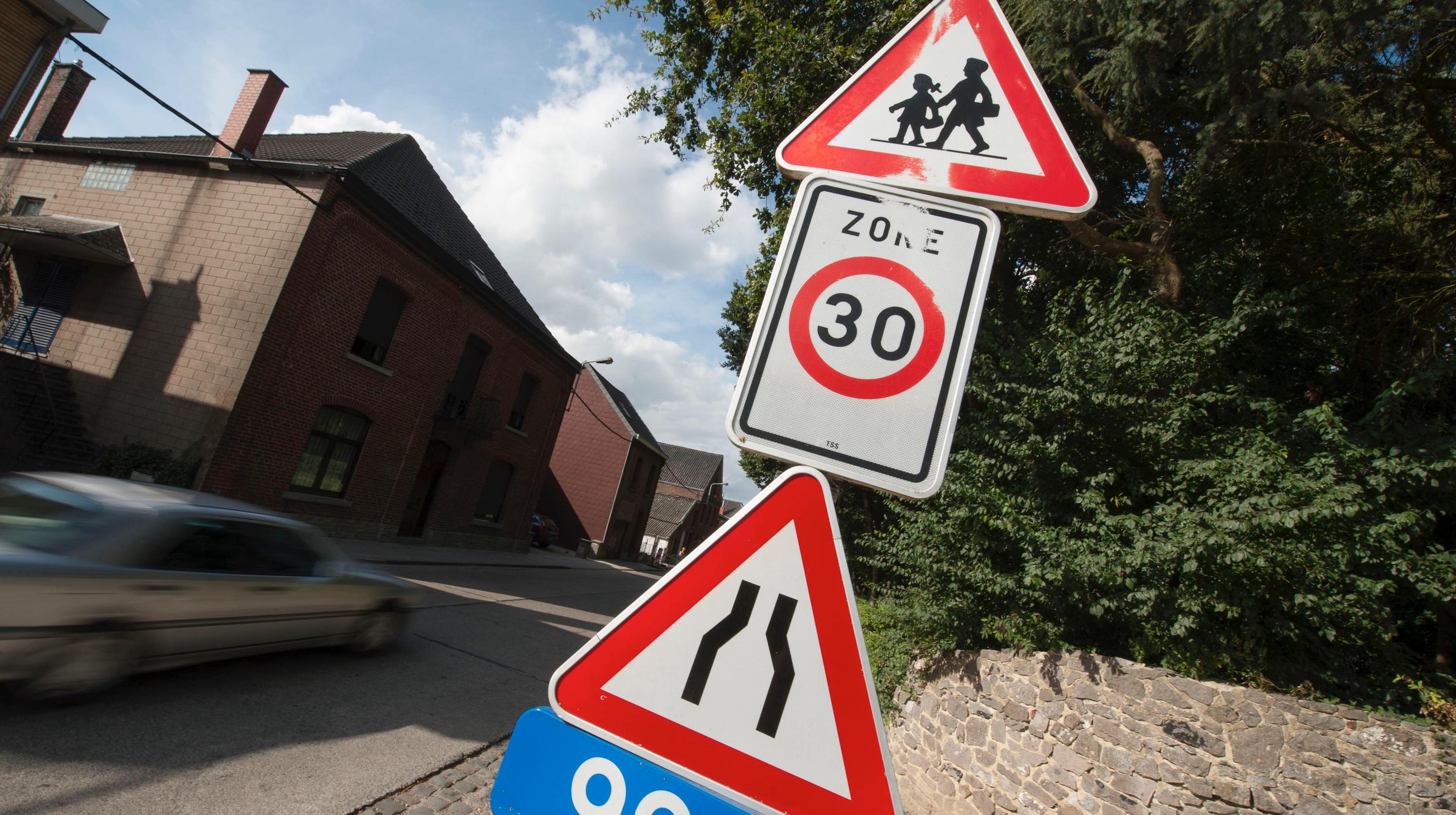 40 écoles de Wallonie picarde bénéficieront d'une visibilité renforcée des zones 30