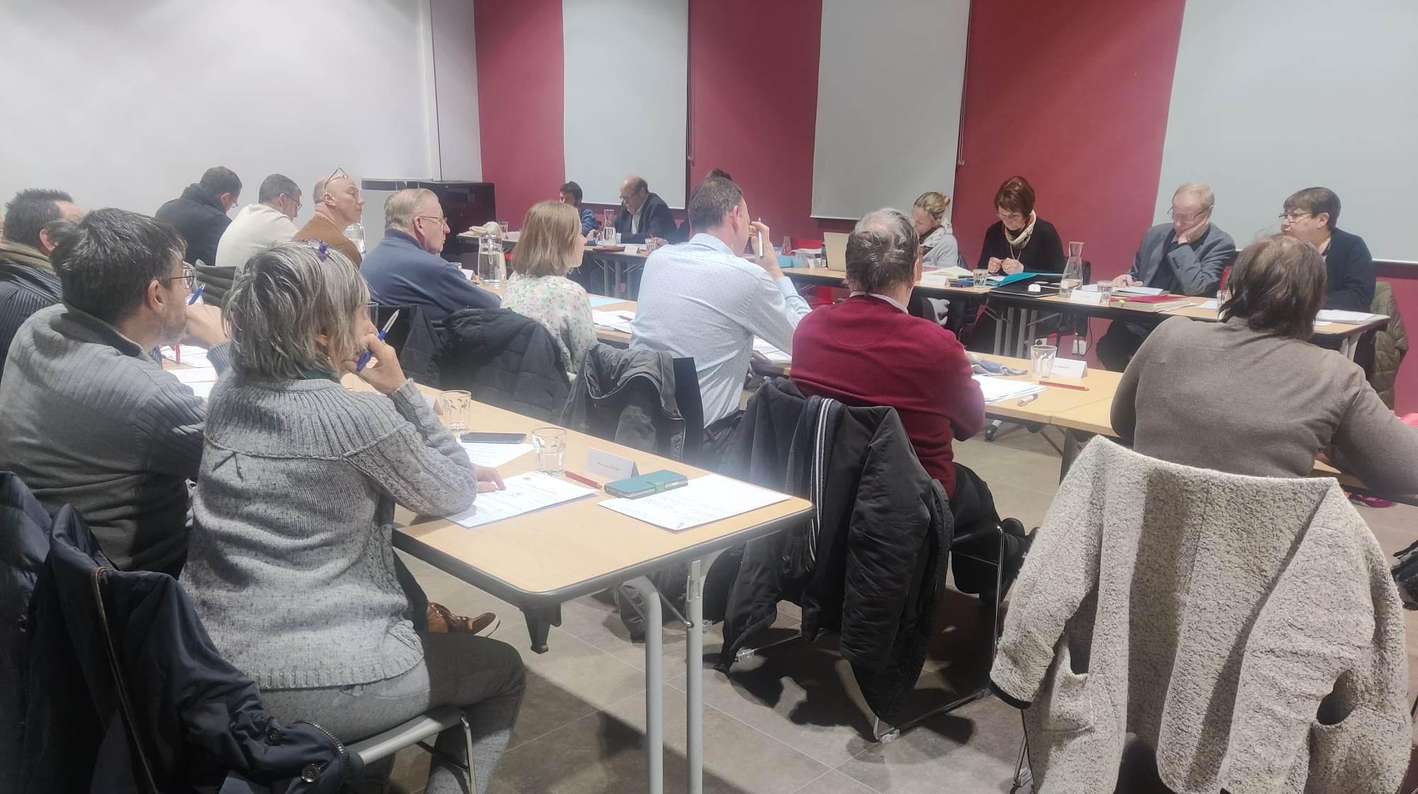 Le conseil communal de Lessines fait le point sur la création de logements-conteneurs sur l'ancien site des CUP