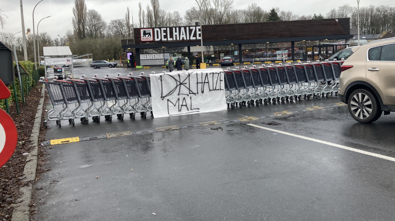 Les magasins Delhaize de la région en grève