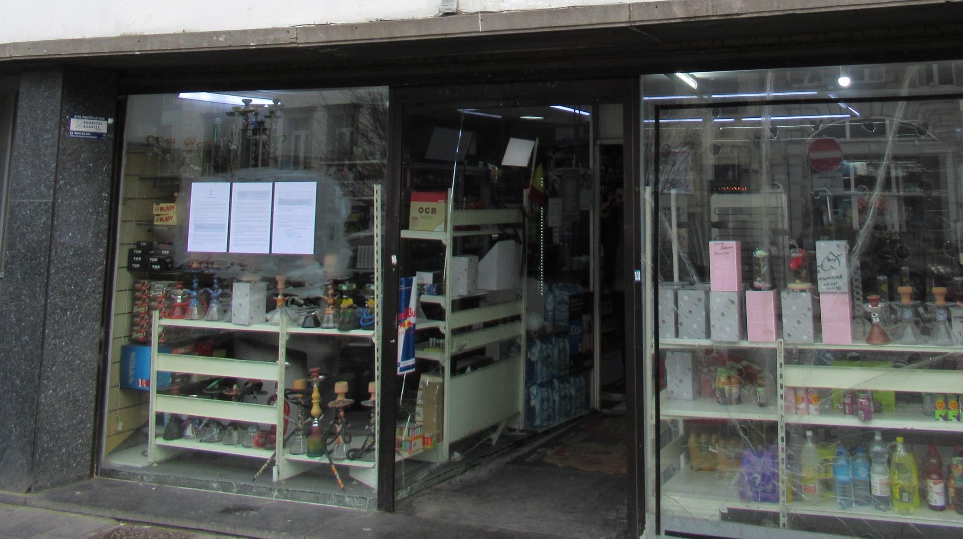 Tournai : Paul-Olivier Delannois fait fermer un autre day shop