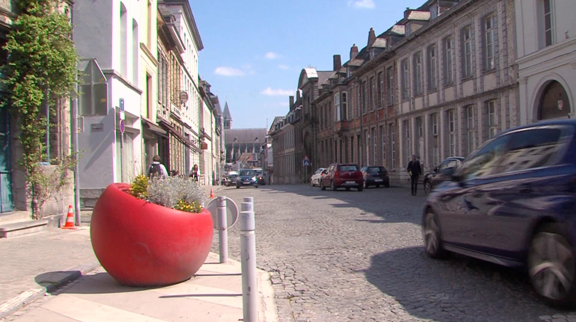 Rue Saint-Martin à Tournai : le recours au Conseil d’Etat fait débat au conseil communal