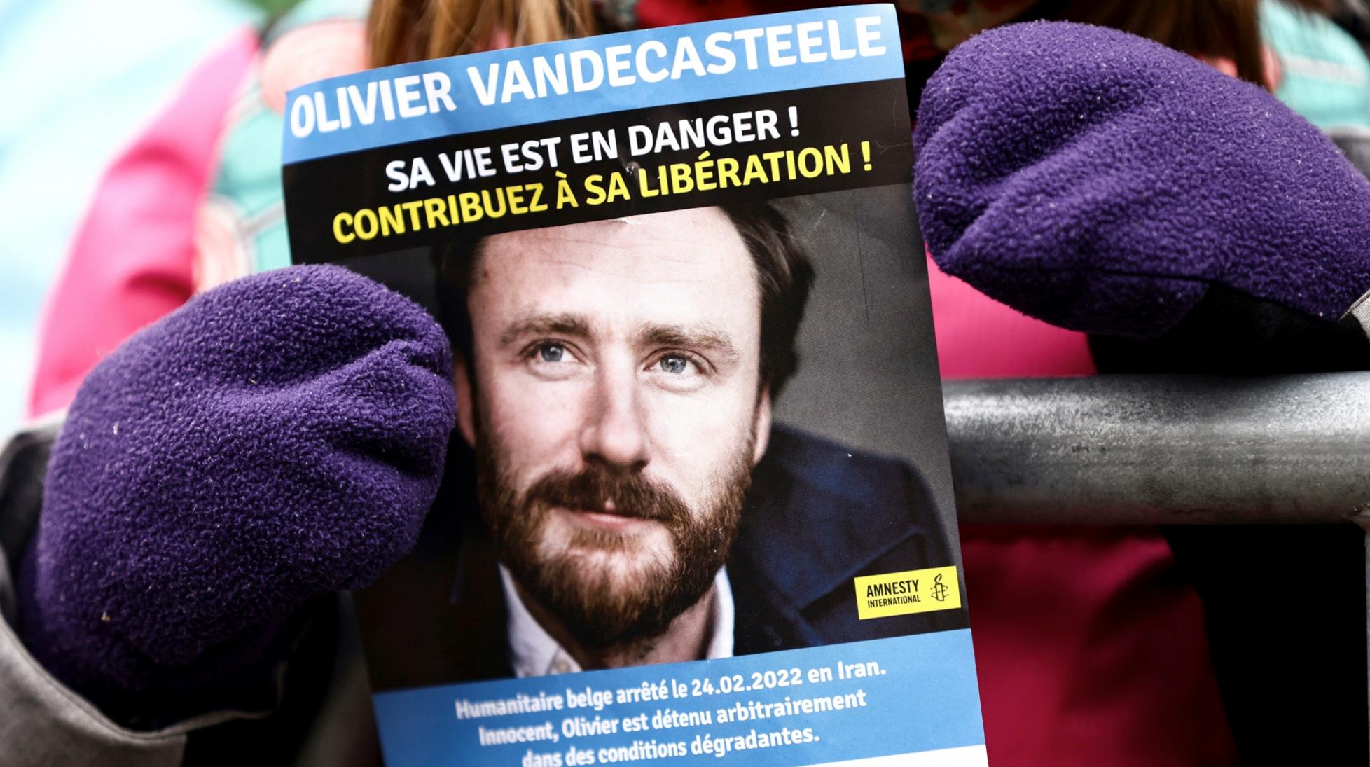 L'humanitaire tournaisien Olivier Vandecasteele serait sorti de l'isolement