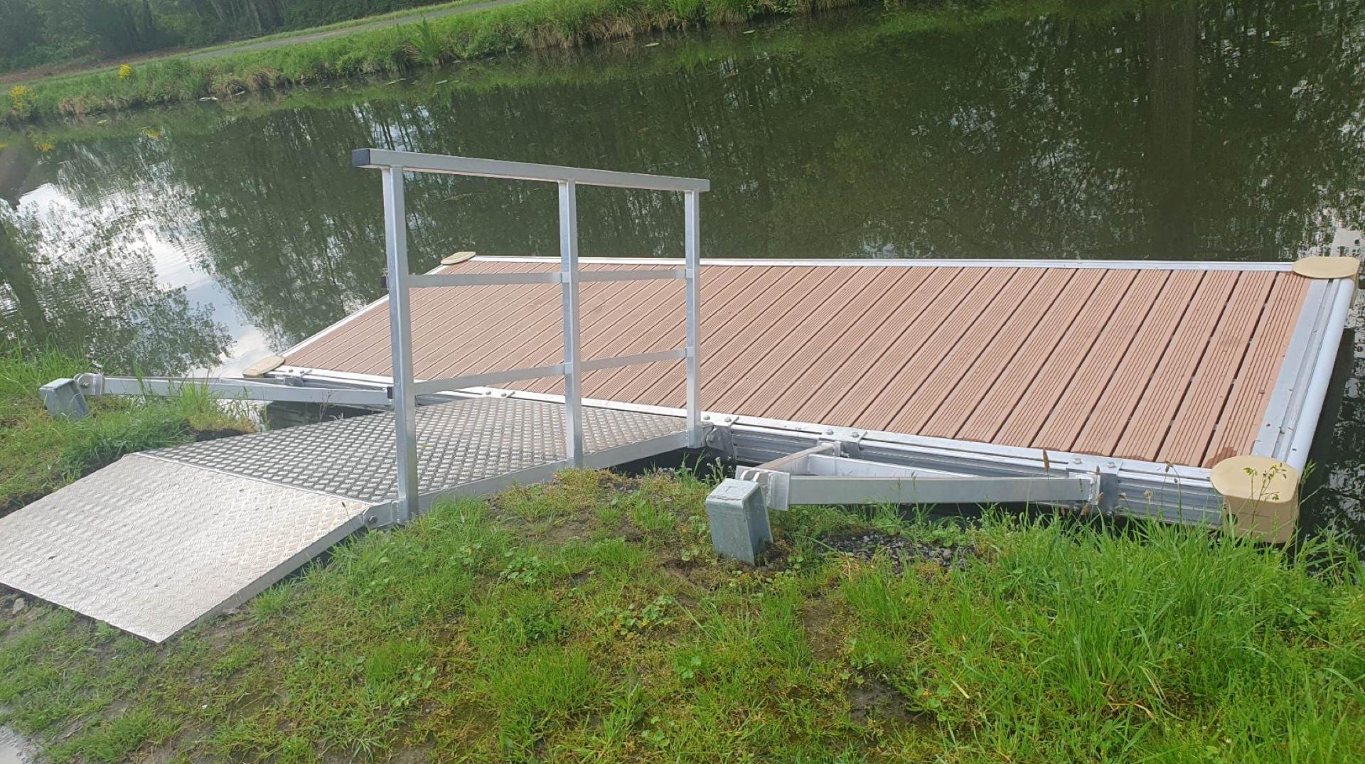 Beloeil : le ponton pour le paddle des Ecacheries en attente d'une signalisation