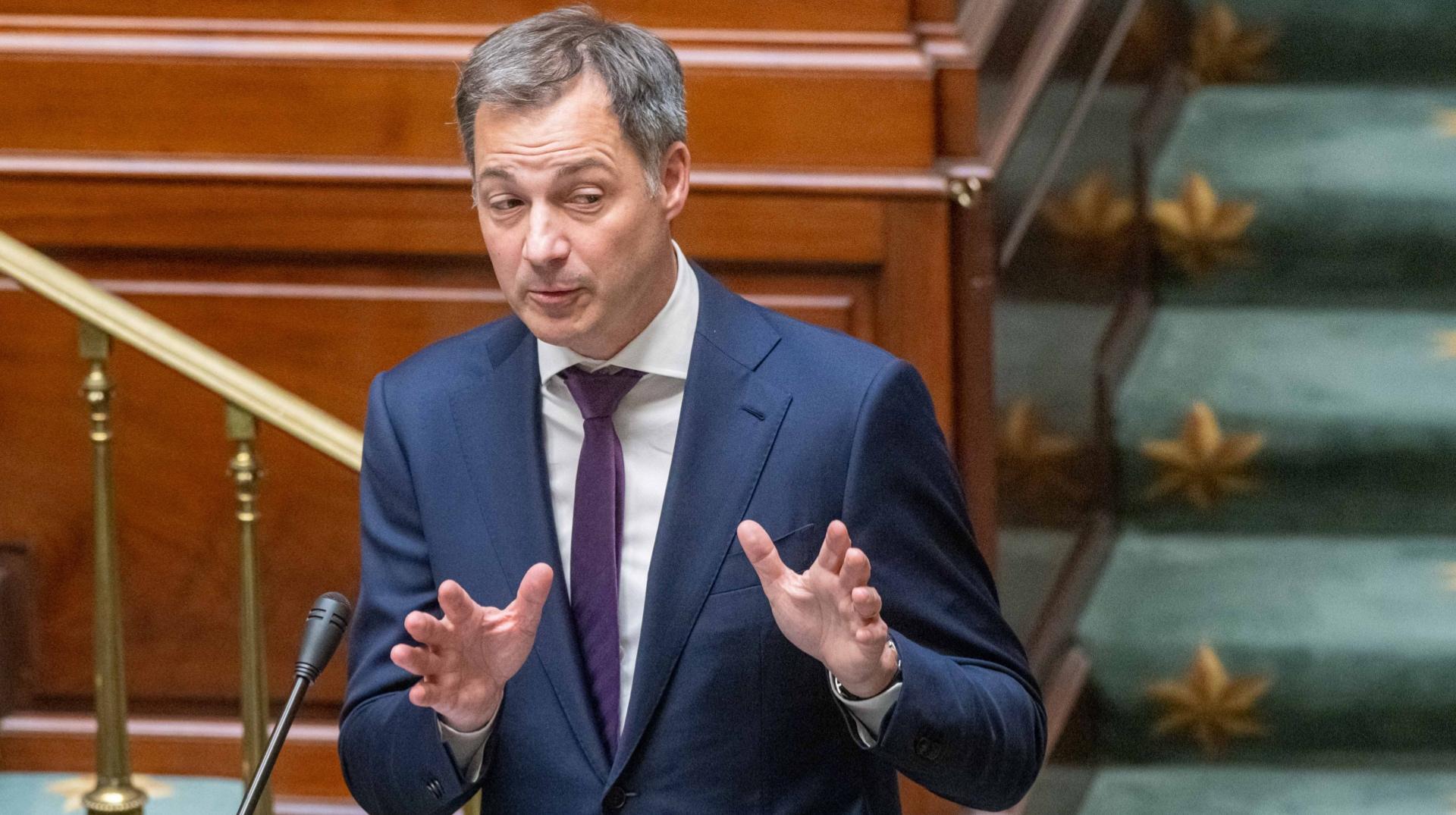 Une semaine après Olivier Vandecasteele, trois prisonniers européens libérés d'Iran en route vers la Belgique