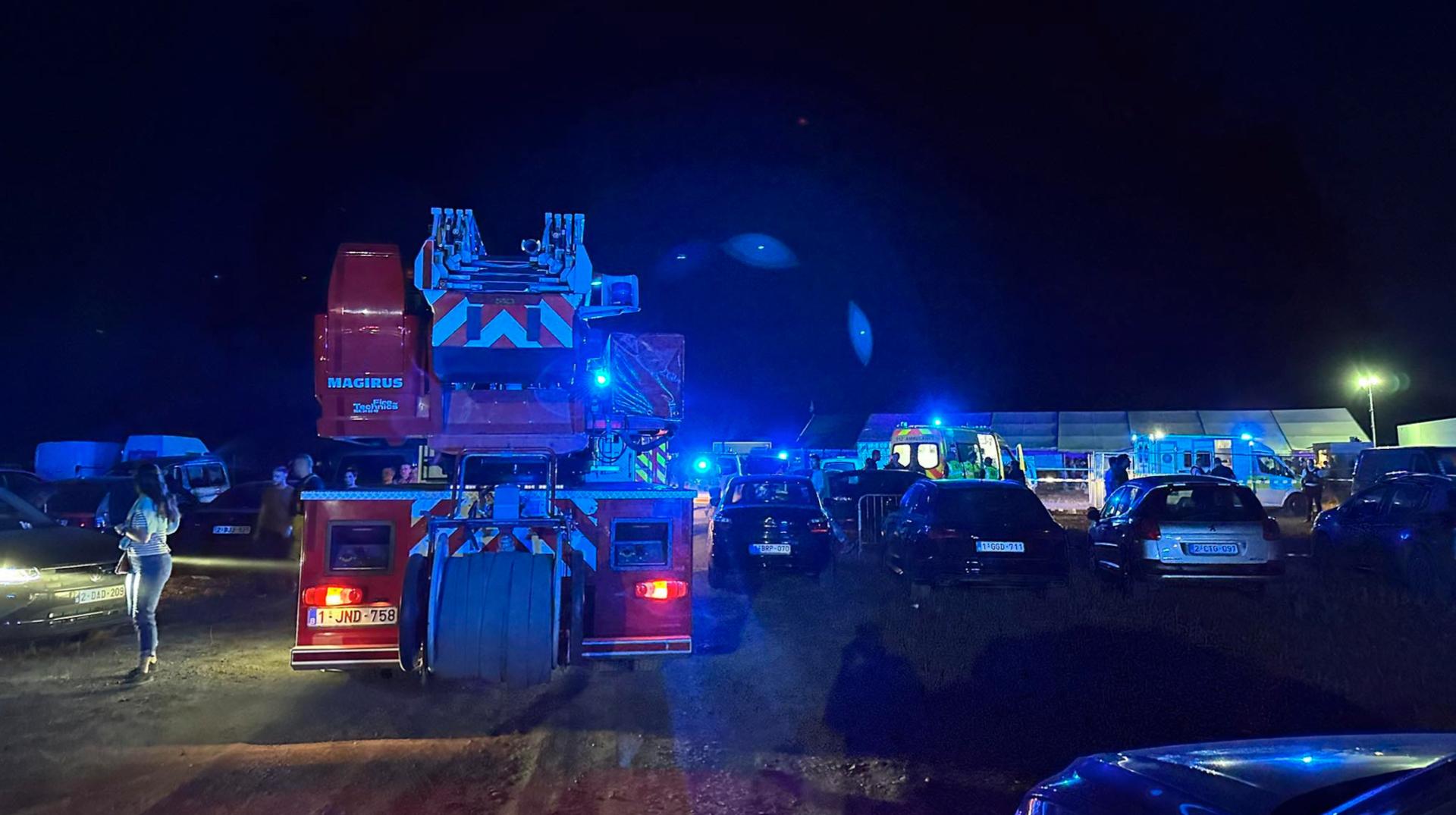 La soirée au chapiteau de Péronnes tourne au drame: une mort et un blessé suite à une attaque au marteau