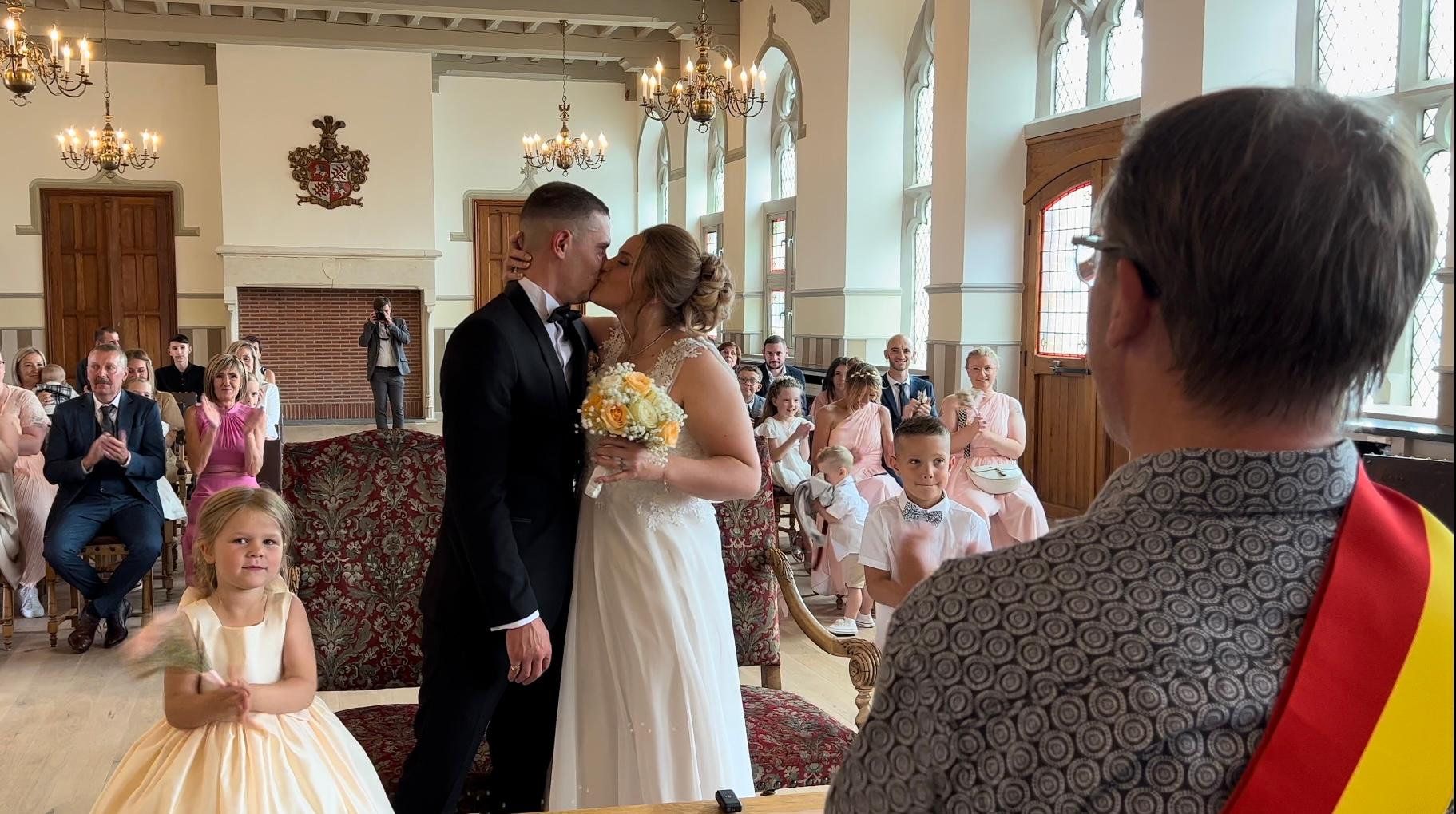 Retour des mariages dans l’hôtel de ville de Mouscron : les premiers mariés se sont dits « oui »